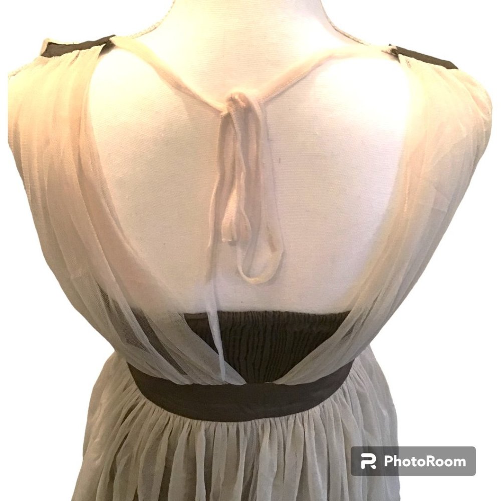 Ryu Women's Tulle Rosette Dress - Picture 7 of 11